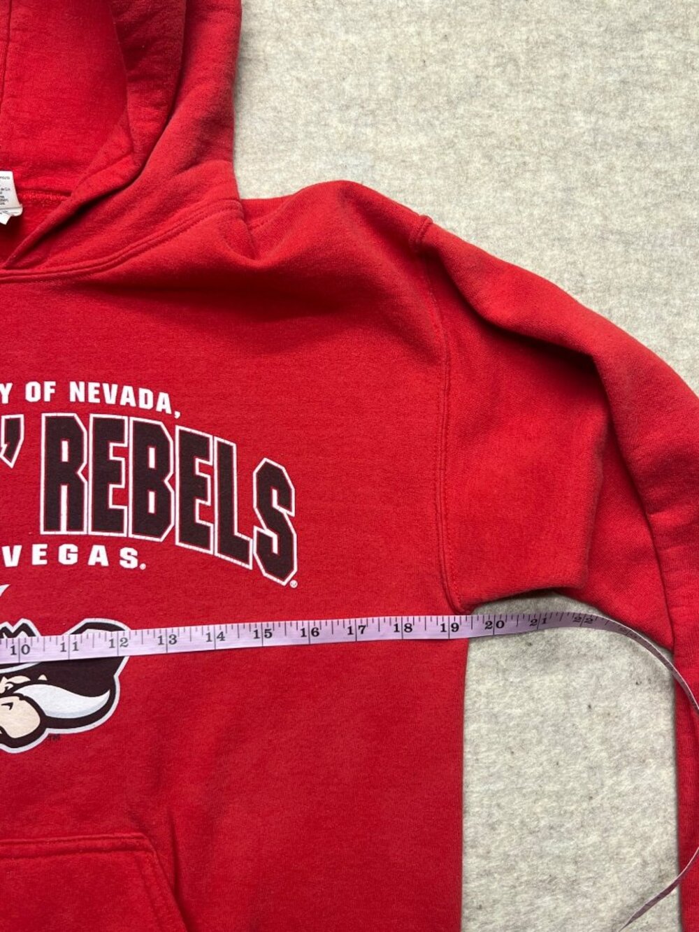University of Nevada Runnin' Rebels Las Vegas Red Hoodie Sweatshirt Unisex Small - Picture 6 of 7